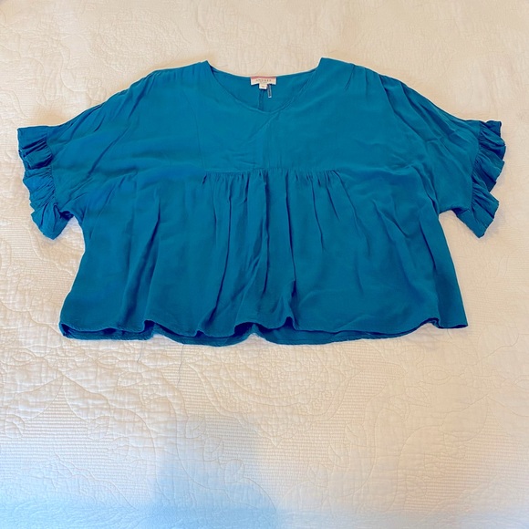 Blue Dolman Sleeved Flowy V Neck Blouse - Picture 4 of 5